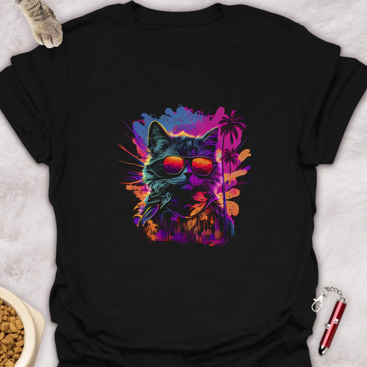 SUNGLASSES CAT β RETRO 80s STYLE T-SHIRT
