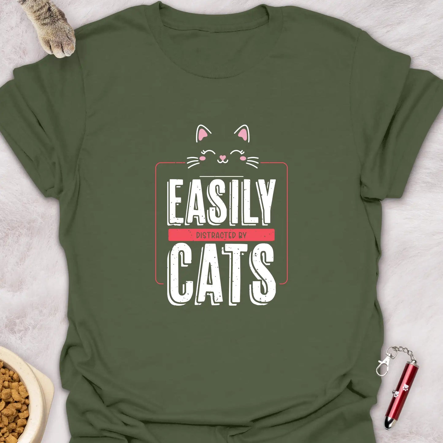 EASILY DISTRACTED BY CATS β CUTE TEXT DESIGN CAT T-SHIRT
