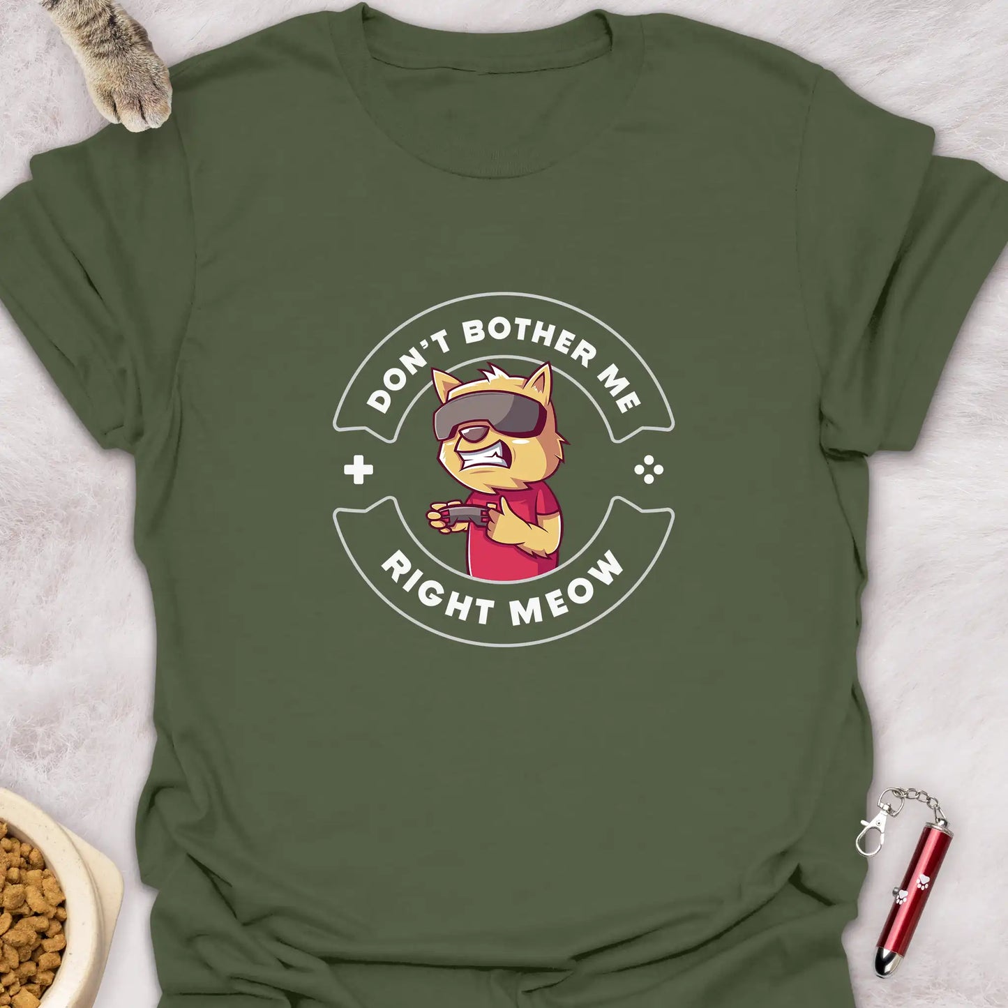DON’T BOTHER ME RIGHT MEOW – FUNNY GAMER CAT T-SHIRT