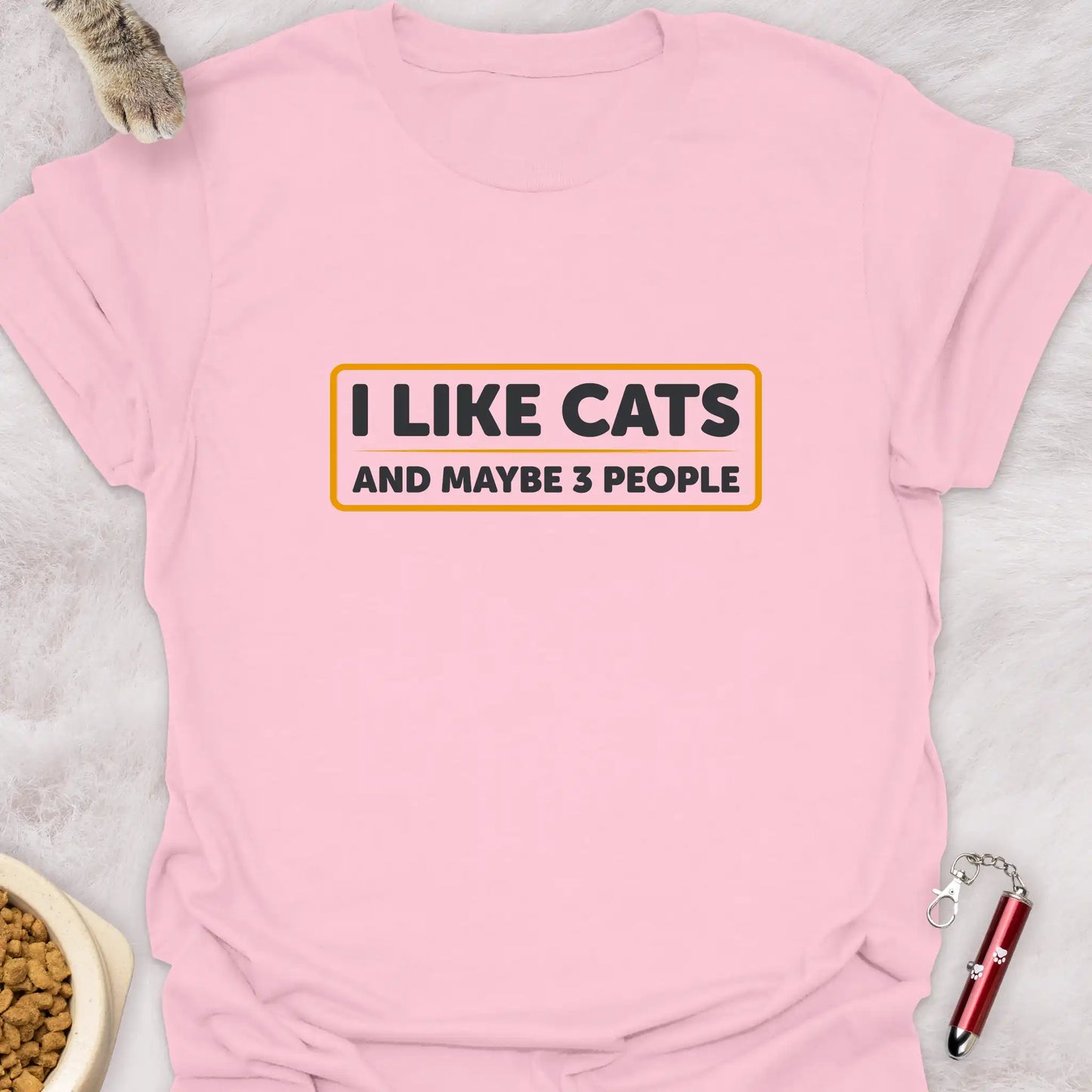 I LIKE CATS AND MAYBE 3 PEOPLE β FUNNY CAT T-SHIRT