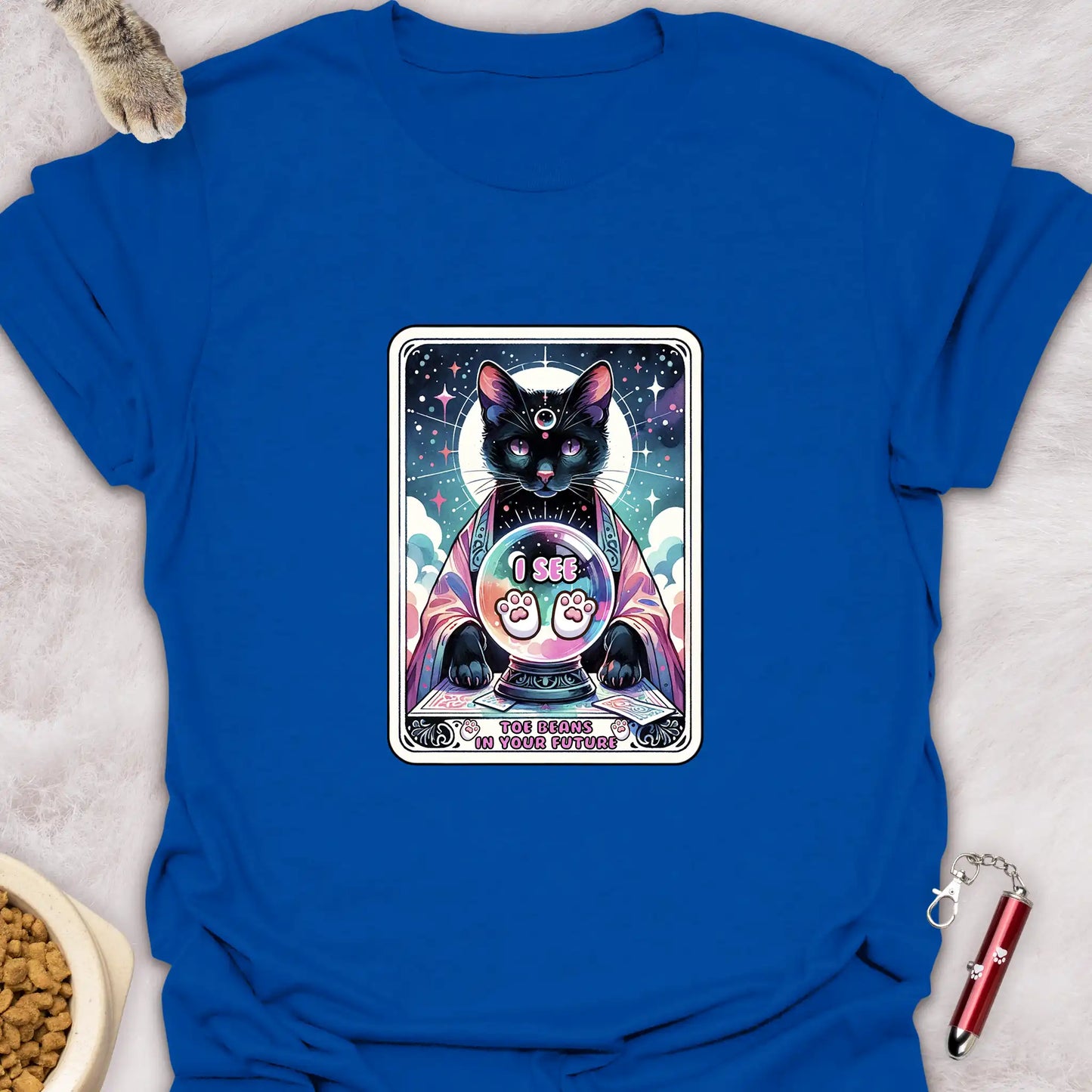 FORTUNE TELLER CAT – TAROT CARD “TOE BEANS IN YOUR FUTURE” T-SHIRT
